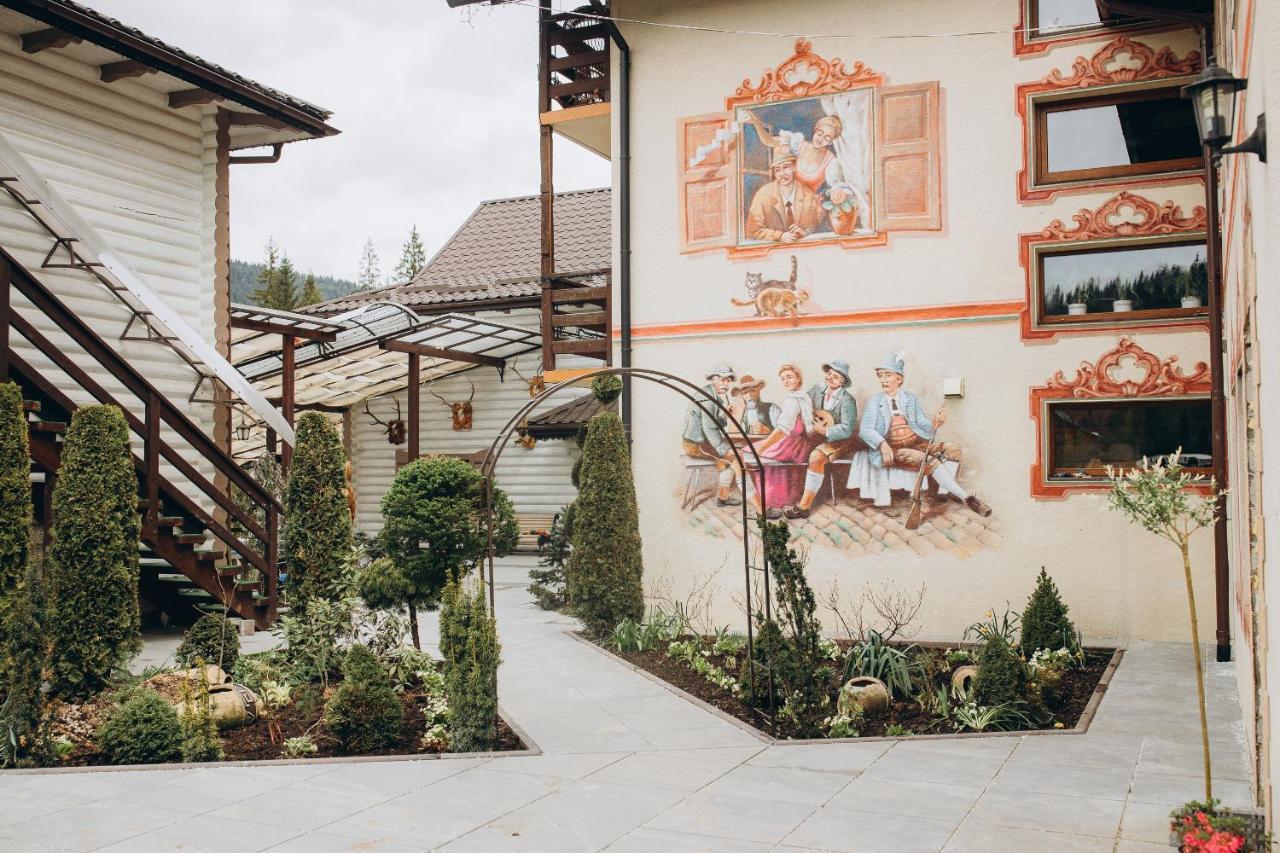 Hotel Vedmezhyi Dvir Bukovel Exterior foto