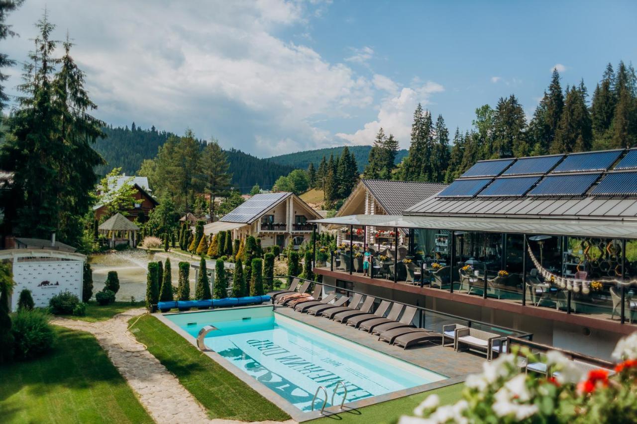 Hotel Vedmezhyi Dvir Bukovel Exterior foto