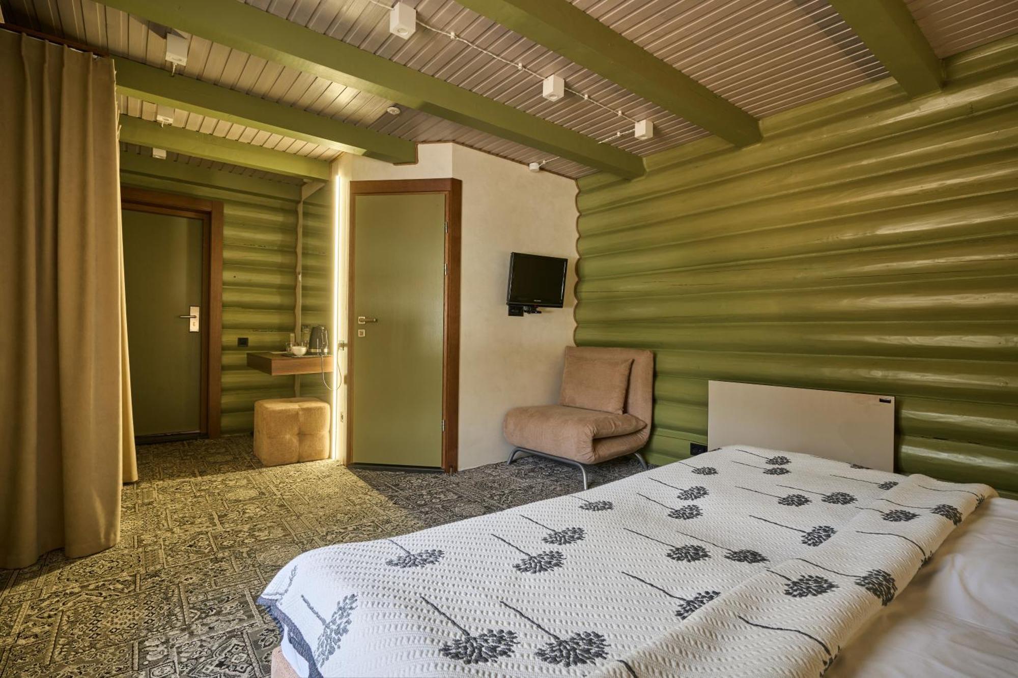 Hotel Vedmezhyi Dvir Bukovel Exterior foto